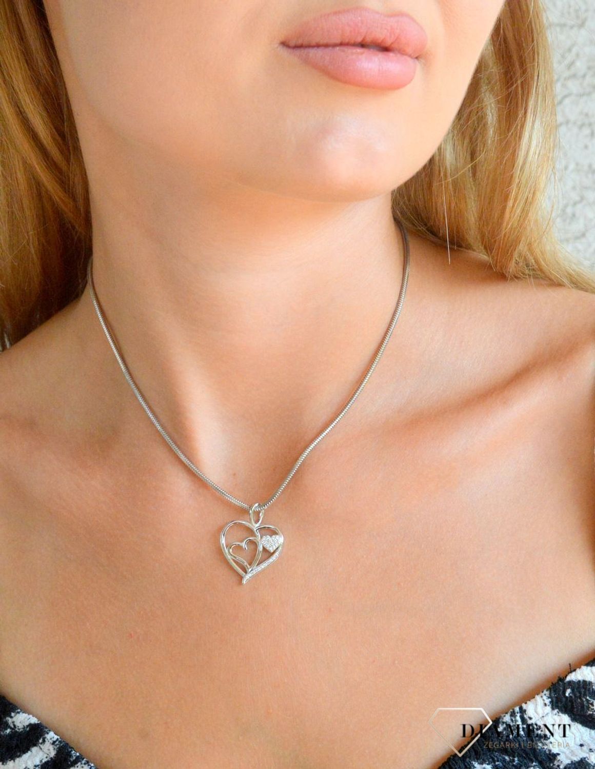 Srebrna zawieszka damska 925 potrójne serce z cyrkoniami DIA-ZAW-11848-925.jpg