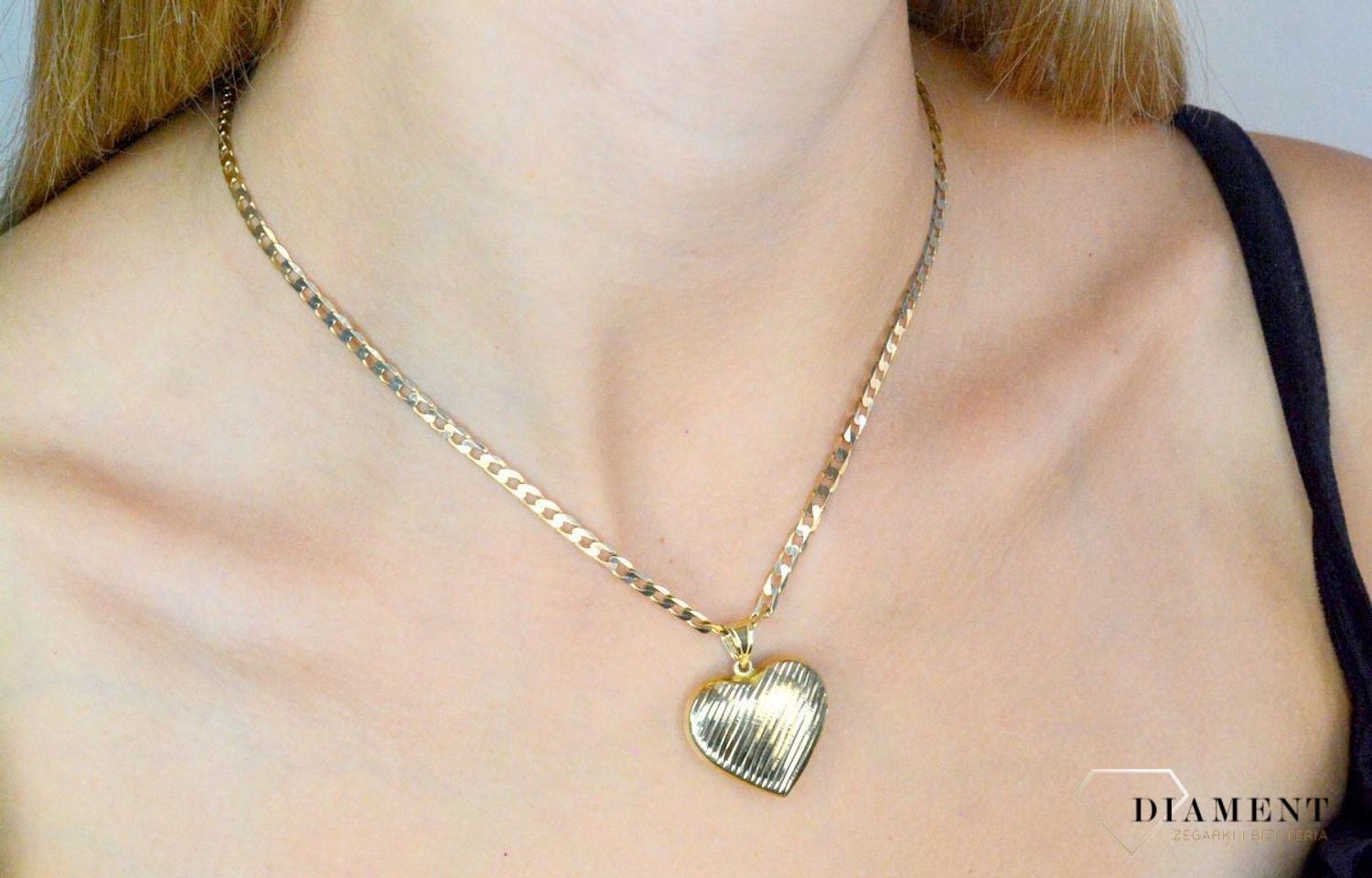 Złota zawieszka 585 wypukłe grawerowane serduszko DIA-ZAW-12000-585. Złota zawieszka damska. Złota zawieszka próby 585. Złota zawieszka grawerowane serce. Złota zawieszka idealna na prezent..jpg