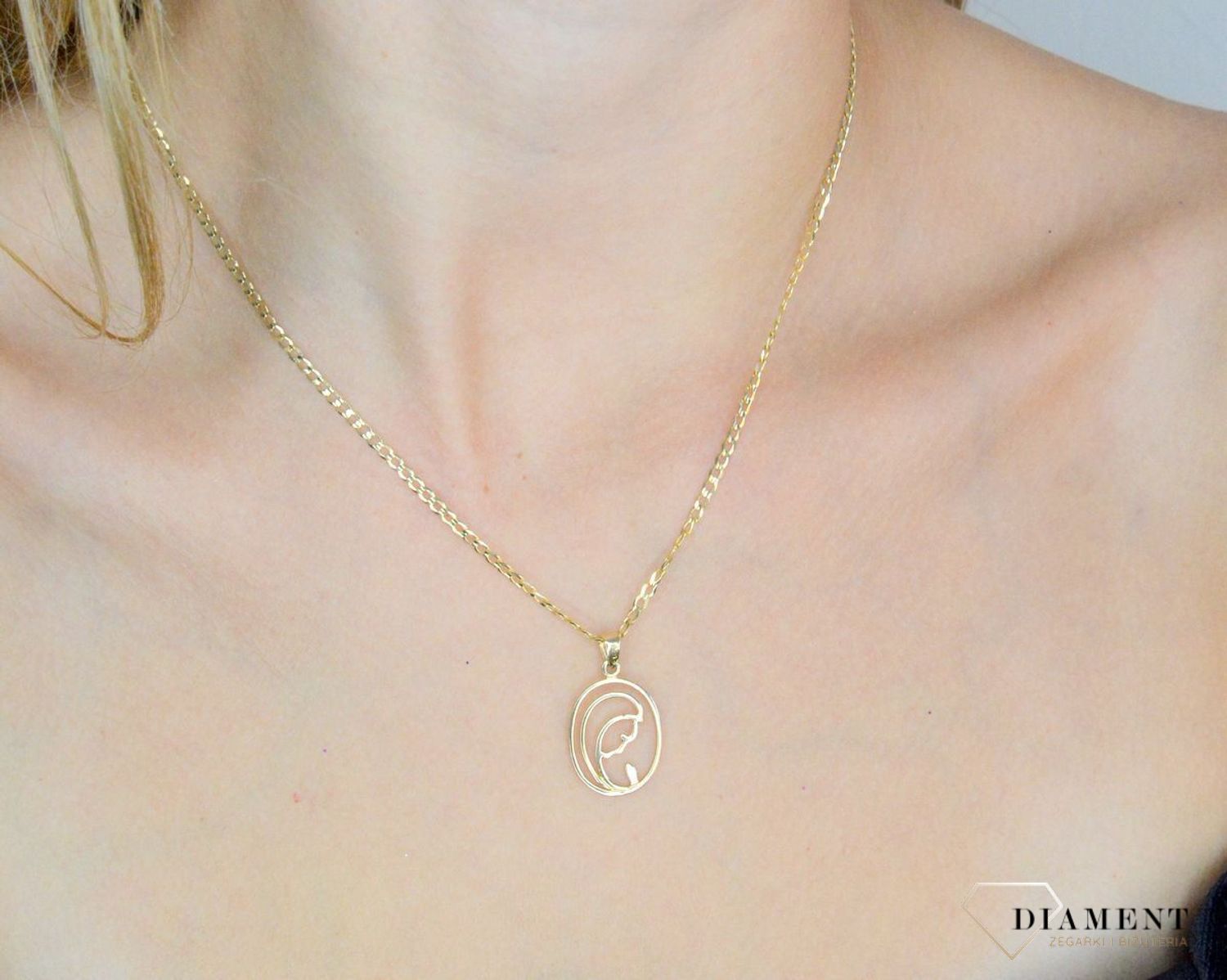 Złota zawieszka 585 owalny medalik z Maryją DIA-ZAW-12010-585. Złota zawieszka damska. Złota zawieszka próby 585. Złota zawieszka medalik święty. Złota zawieszka idealna na prezent. Medalik na chrzest, komunię ..jpg