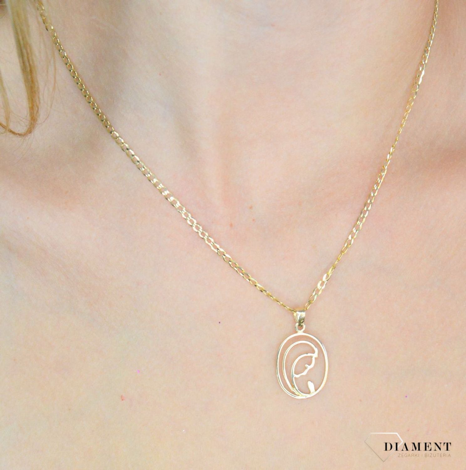 Złota zawieszka 585 owalny medalik z Maryją DIA-ZAW-12010-585. Złota zawieszka damska. Złota zawieszka próby 585. Złota zawieszka medalik święty. Złota zawieszka idealna na prezent. Medalik na chrzest, komunię ..jpg