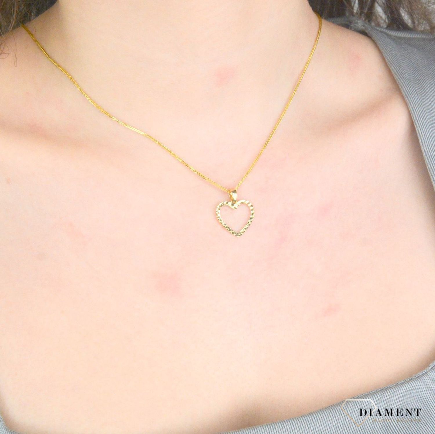 Zawieszka złota serce grawerowana próba 585, DIA-ZAW-12156-585.jpg