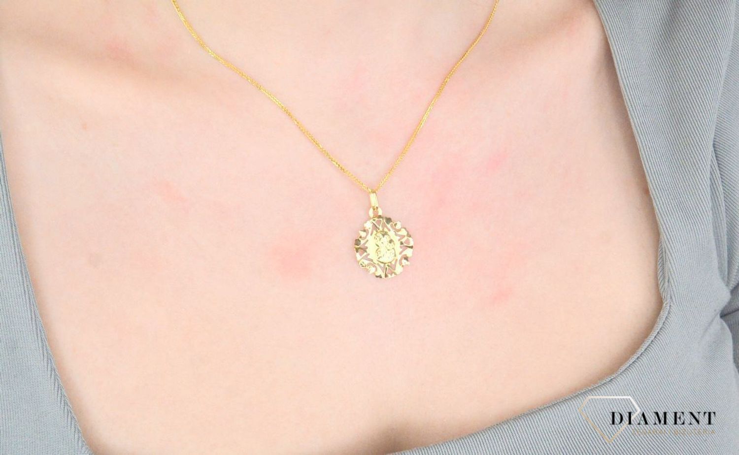 Zawieszka złota medalik Matka Boska Częstochowska próba 585, DIA-ZAW-12620-585 Złoty wisiorek medalik, wykonany z żółtego złota. Biżuteria sakralna. Wisiorek wykonany z największą starannością i.jpg