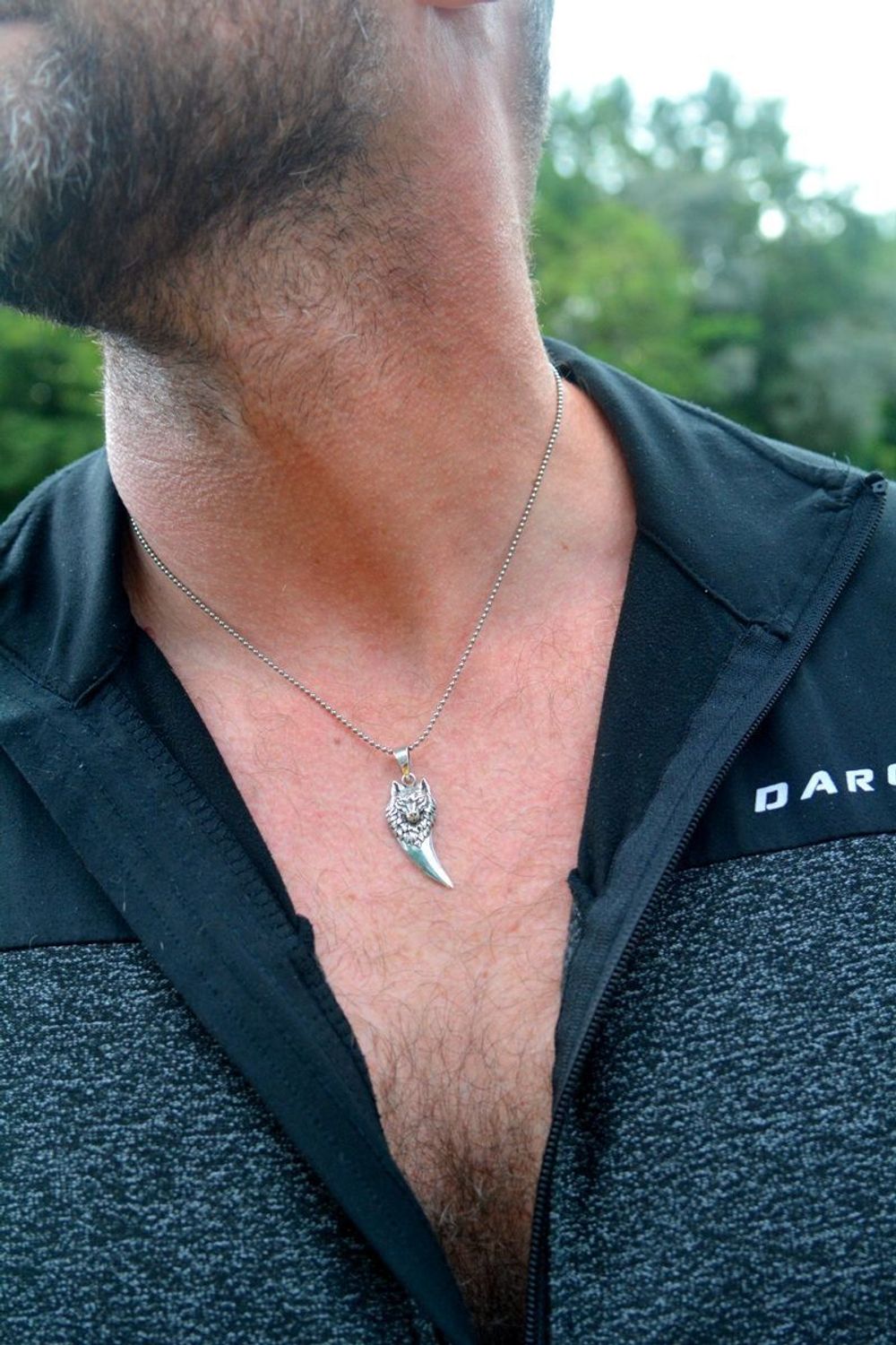 Zawieszka Wilk z Kłem DIA-ZAW-12986-925 – Srebro 925 – Męska Biżuteria Symboliczna.jpg