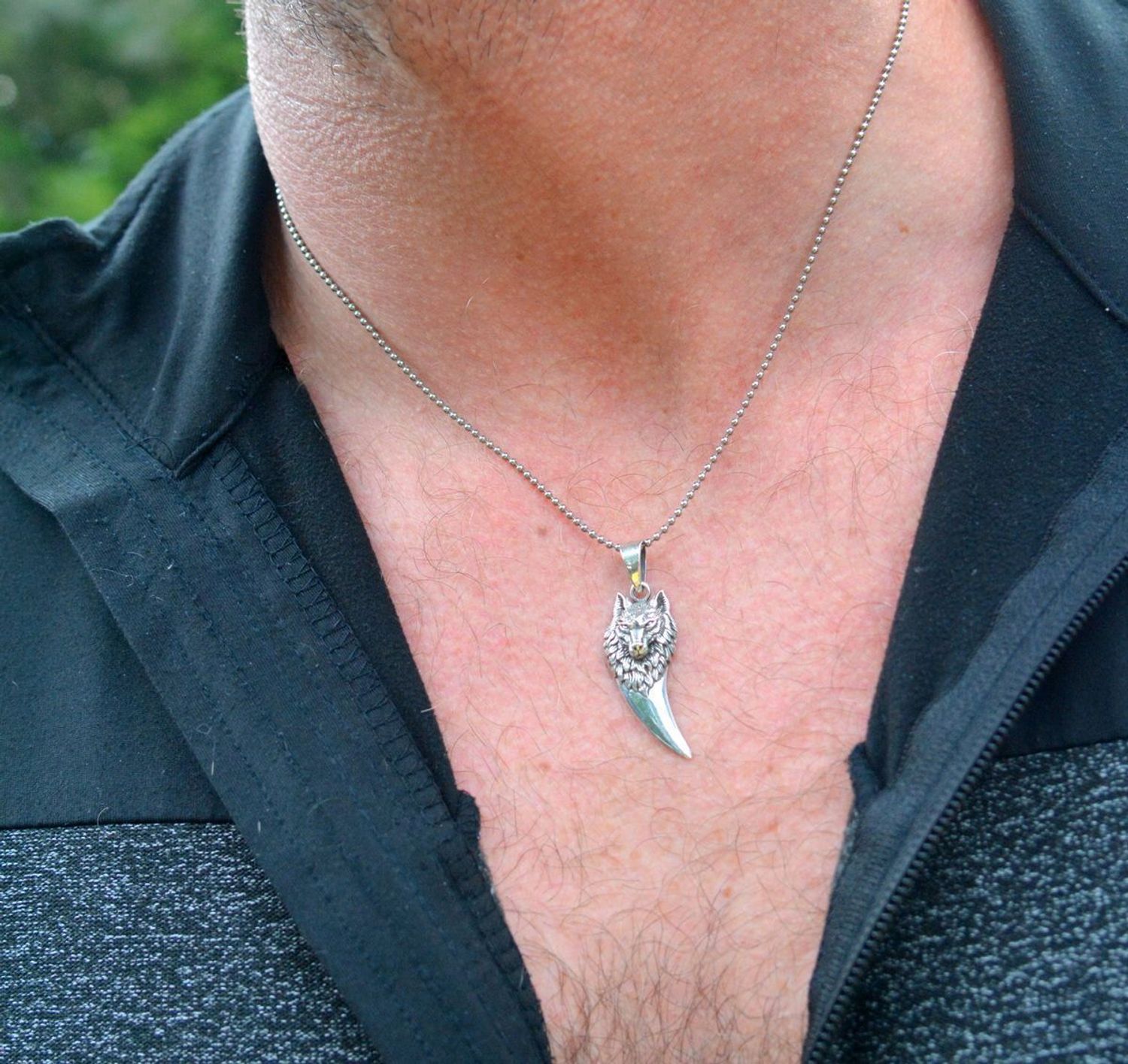 Zawieszka Wilk z Kłem DIA-ZAW-12986-925 – Srebro 925 – Męska Biżuteria Symboliczna.jpg