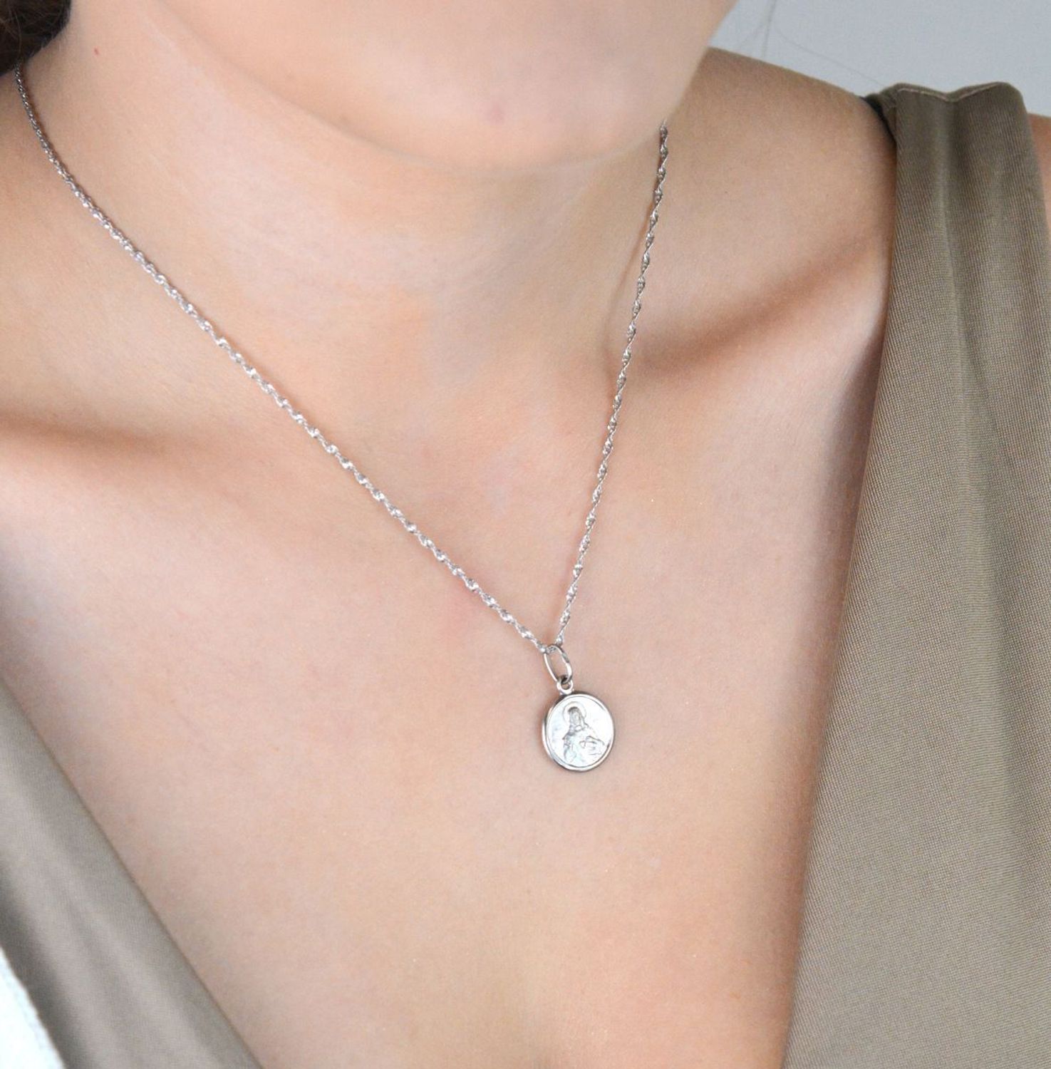 Srebrny medalik szkaplerz dwustronny – okrągła zawieszka  Srebro 925...jpg