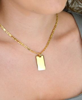 Złota zawieszka prostokątna próby 585, idealna pod grawer. Wymiary 3,2 x 1,5 cm, waga 1,83 g. Klasyczna forma – idealna na prezent z personalizacją (1).JPG