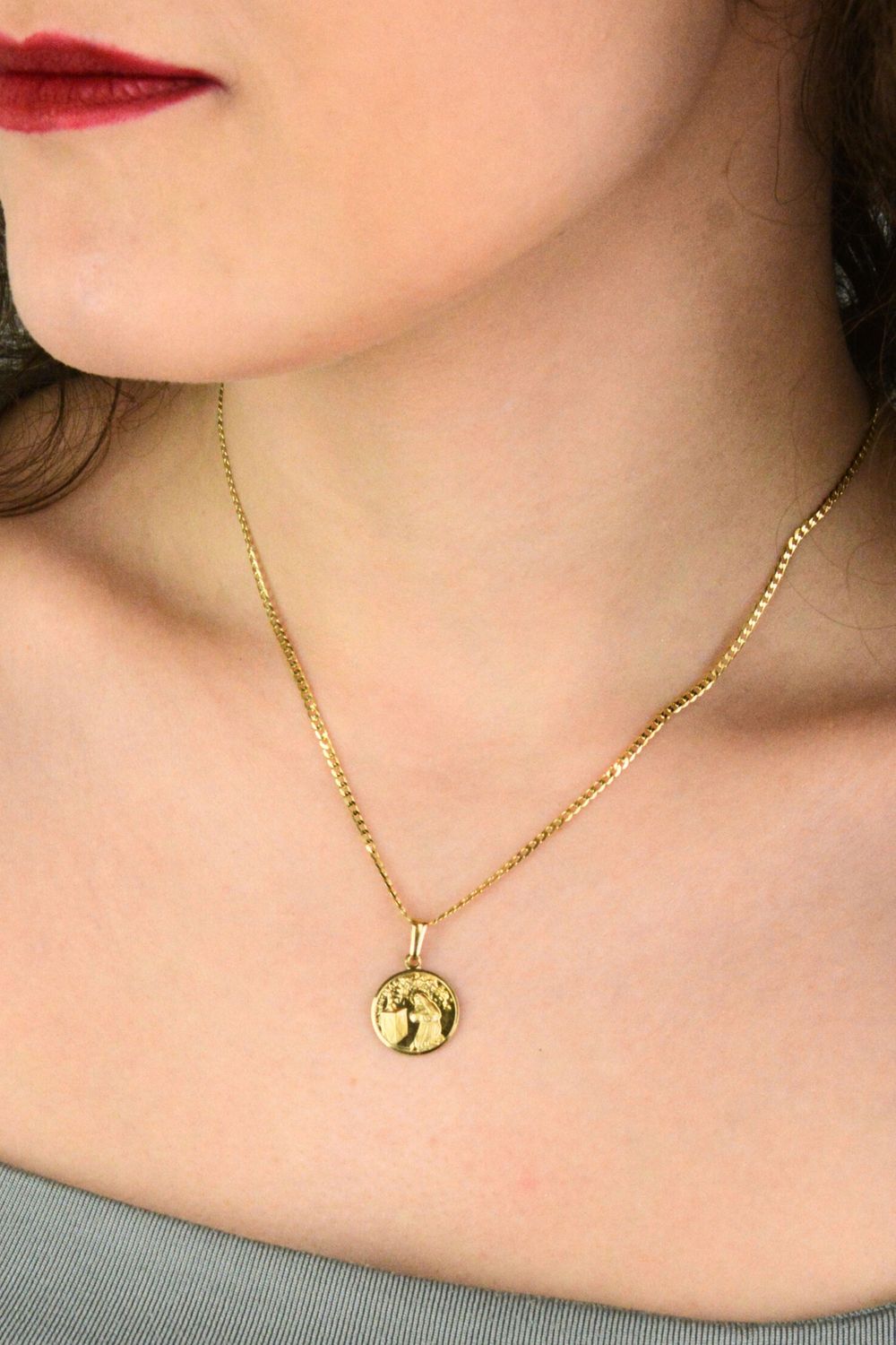 Złota zawieszka medalik Święta Rita  Złoto próby 585.jpg