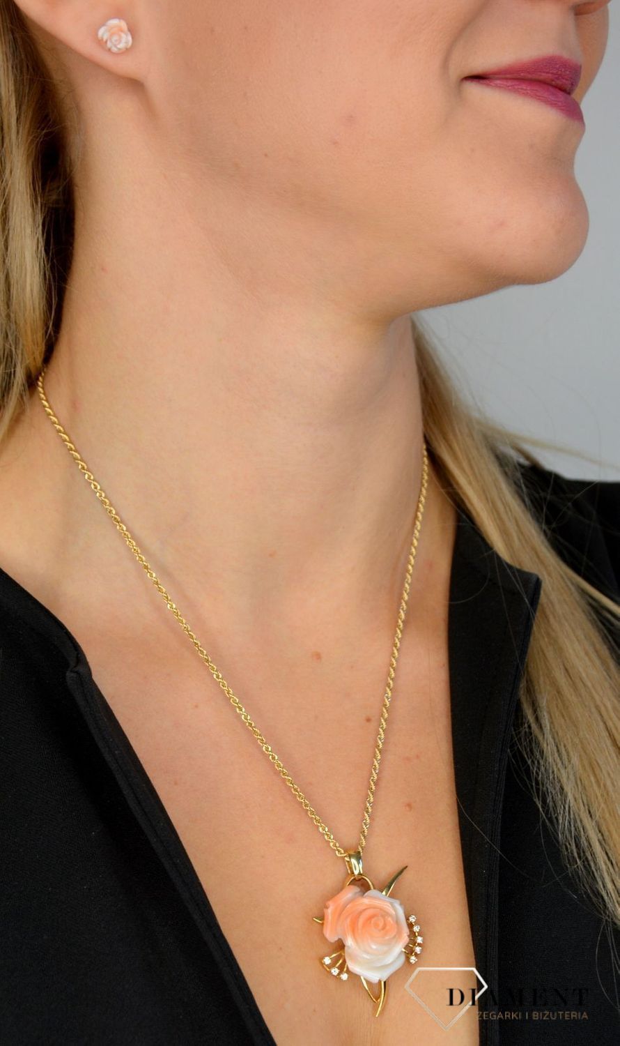 Złota zawieszka 585 wisiorek 'Naturalna koralowa róża' DIA-ZAW-1365-585.jpg