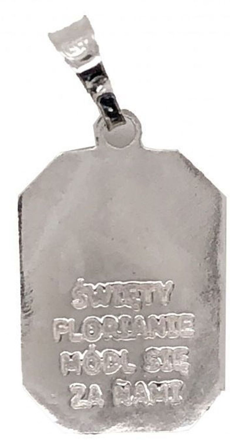 Elegancki medalik srebrny 925 ze Świętym Florianem DIA-ZAW-13738-925. Wymiary 15×25 mm, krawatka 8 mm, waga 2,6 g. Idealny religijny amulet lub prezent.1.webp