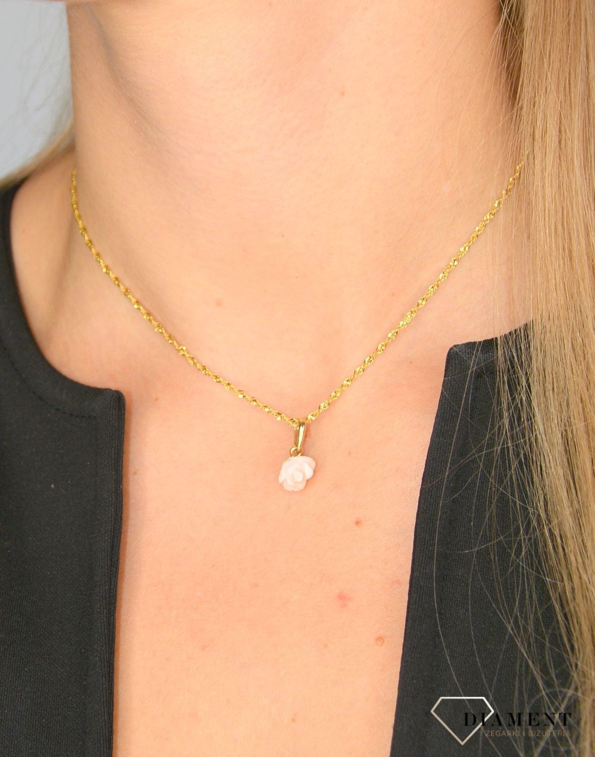 Złota zawieszka 585 koralowa różyczka DIA-ZAW-1374-585.jpg