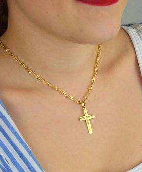 Zawieszka złota DIA-ZAW-13758-585 – krzyż. Wymiary 3,5 cm x 1,9 cm, waga 1,69 g. Klasyczny i elegancki dodatek religijny, idealny na prezent (1).JPG