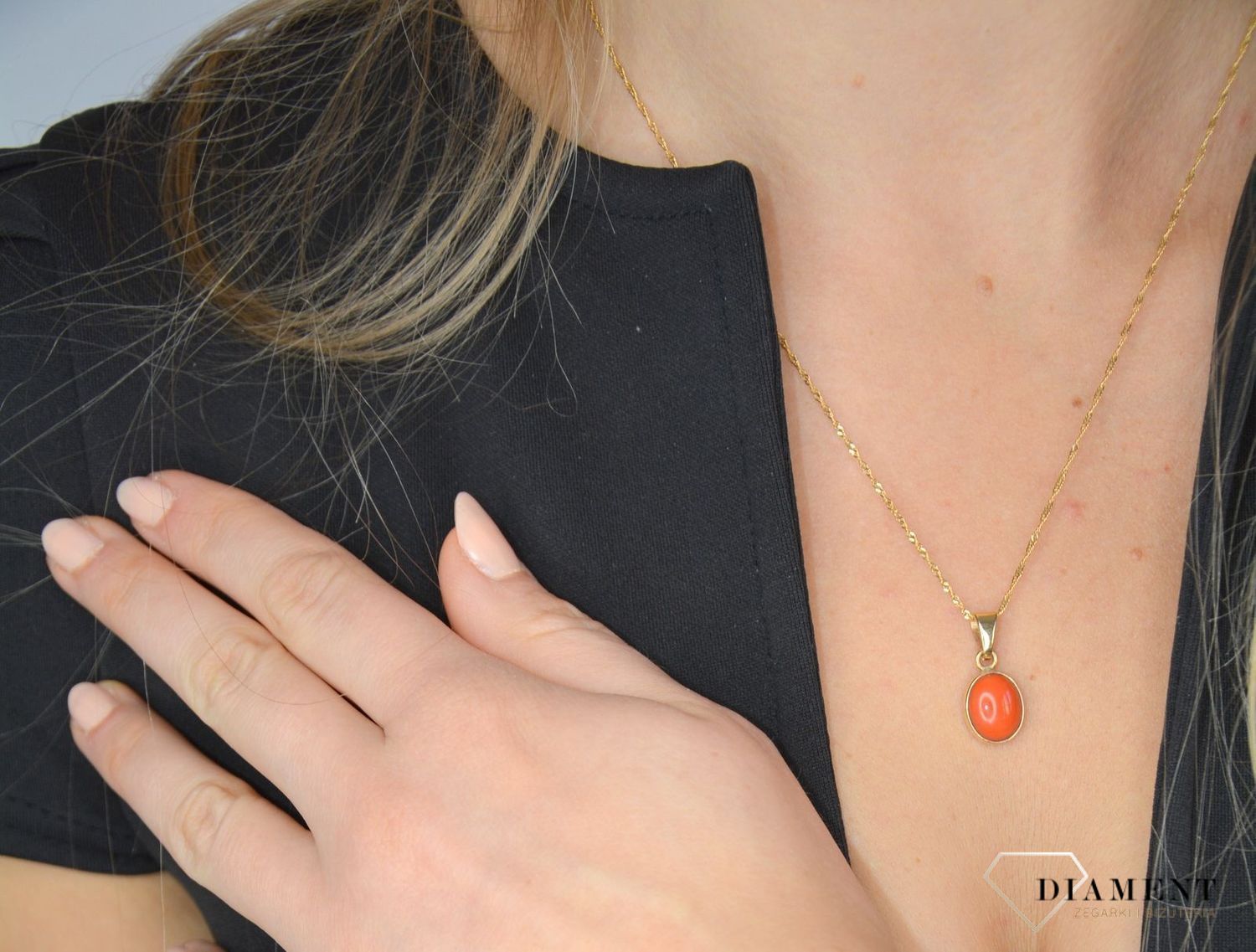 Złota zawieszka 585 z koralem 'Prawdziwy koral' DIA-ZAW-1378-585.jpg