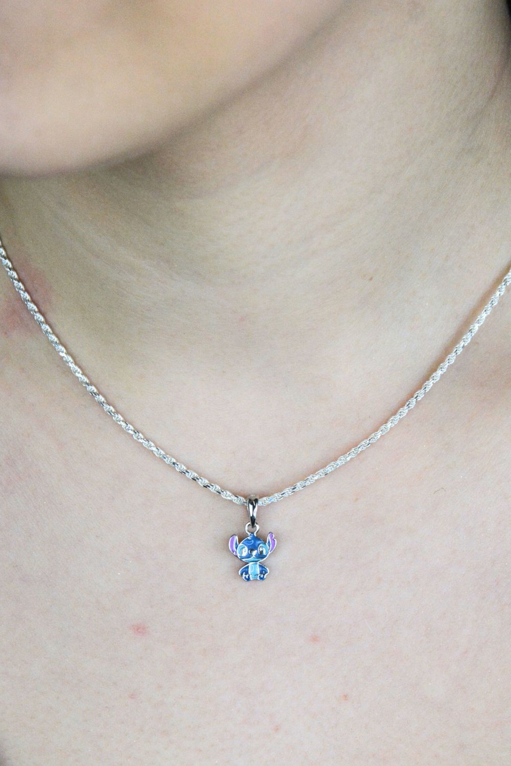 Zawieszka srebrna dziecięca Stitch emalia 925 – DIA-ZAW-13874--925  Biżuteria dla dziewczynek.jpg