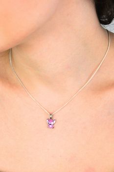 Zawieszka srebrna Lilo 925 – emaliowana zawieszka Ag 925  Biżuteria Diament (4).jpg