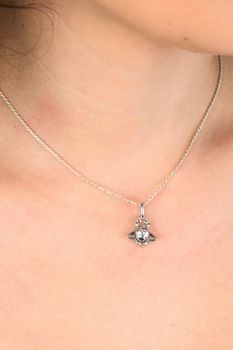 zawieszka srebrna 925 DIA-ZAW-13899-925 pszczoła cyrkonie dziecięca elegancka (1).jpg