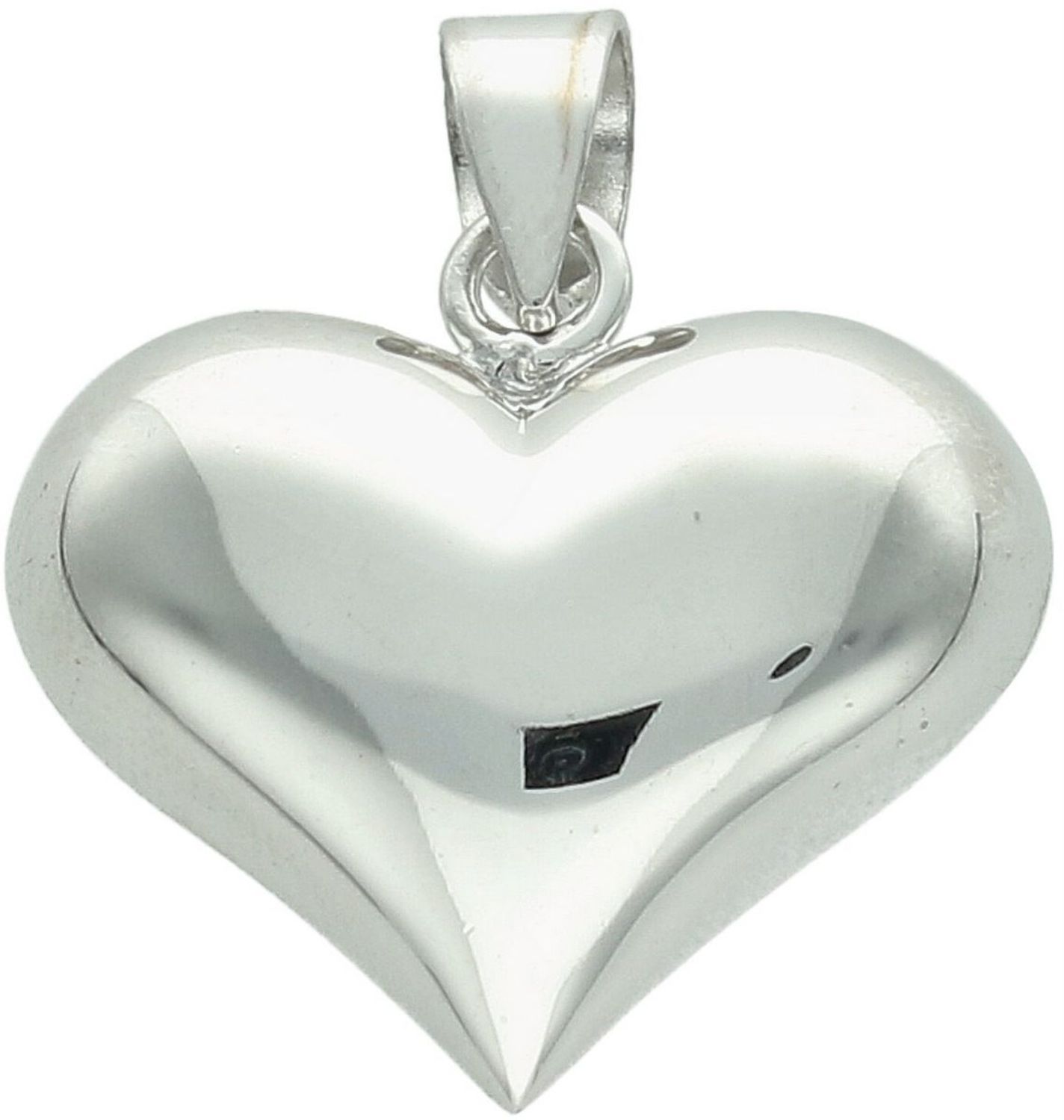 Zawieszka srebrna próby 925 w kształcie wypukłego serca, gładka powierzchnia. Model DIA-ZAW-13910-925, długość 2,5 cm, szerokość 2,2 cm, waga 3,40 g. Elegancki i subtelny dodatek do łańcuszka.1.jpg