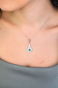 Zawieszka srebrna 925 z turkusem – geometryczna  DIA-ZAW-13996-925  Elegancka biżuteria damska (2).jpg