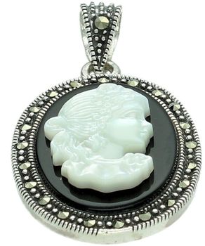 Zawieszka srebrna 925 kamea Biała Dama ..jpg