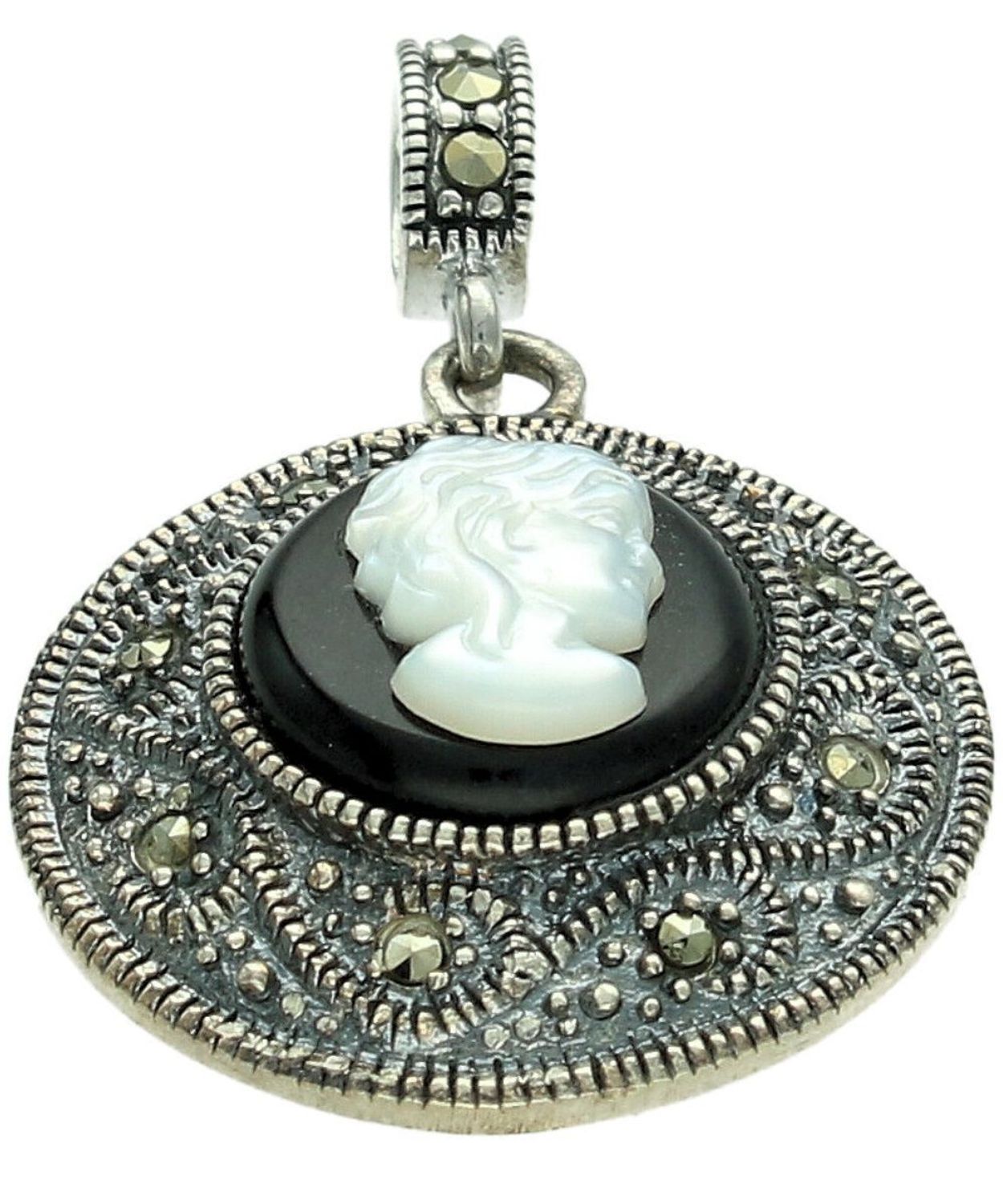 Srebrna zawieszka 925 Kamea vintage.jpg