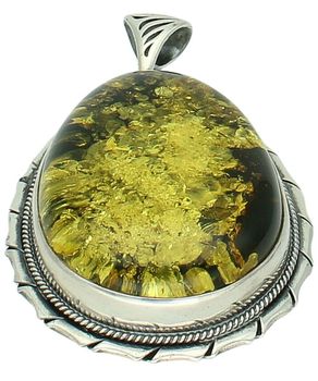 Duża Zawieszka Srebrna 925 Oksydowana z Zielonym Bursztynem.jpg