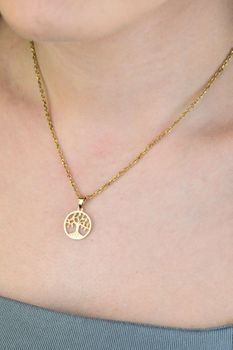 Złota zawieszka drzewko szczęścia 375 – elegancki symbol życia i równowagi (1).jpg