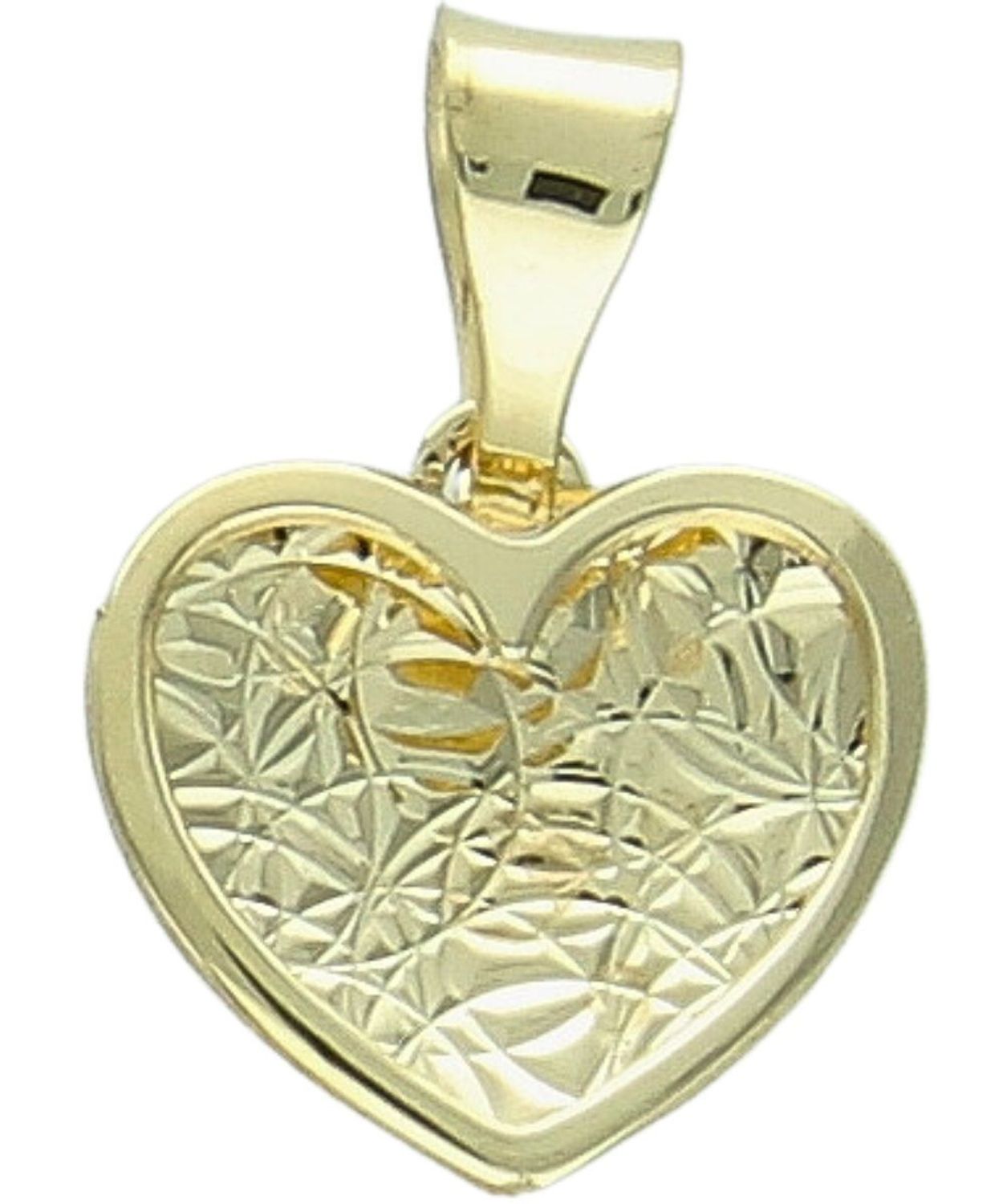 Złota zawieszka serce 375 – grawerowany środek, subtelny połysk.jpg