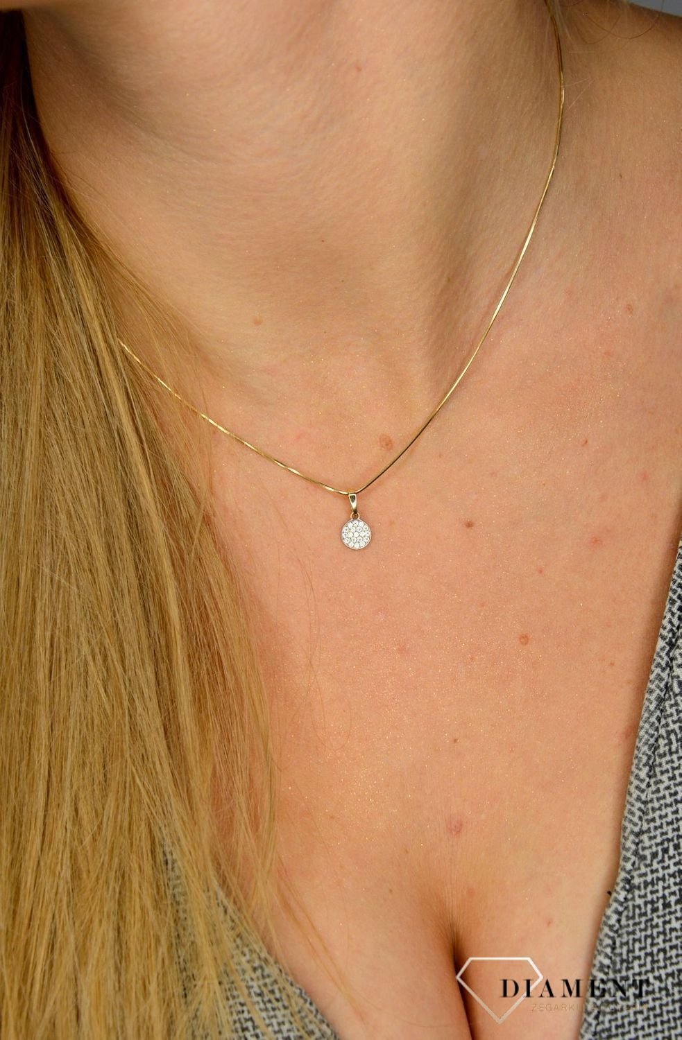 Złota zawieszka 585 z cyrkoniami DIA-ZAW-1741-585.jpg