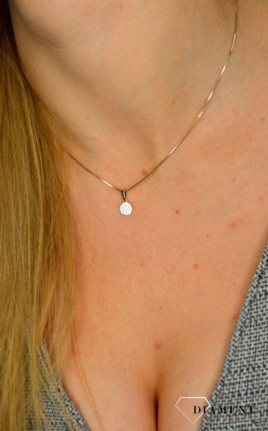 Złota zawieszka 585 z cyrkoniami DIA-ZAW-1741-585.jpg