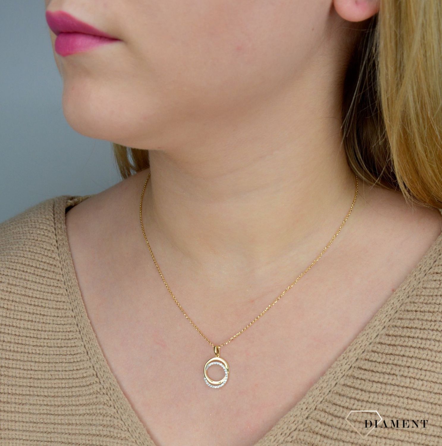 Złota zawieszka 585 dwa połączone kółeczka DIA-ZAW-1797-585.jpg