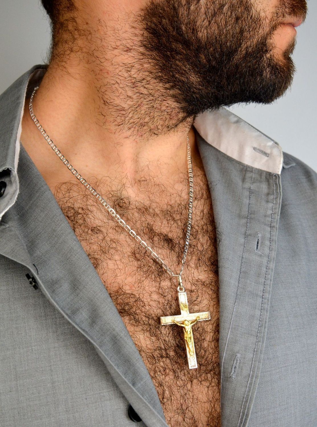 Długość krzyżyka wynosi 5,5 cm, szerokość 3,5 cm..jpg