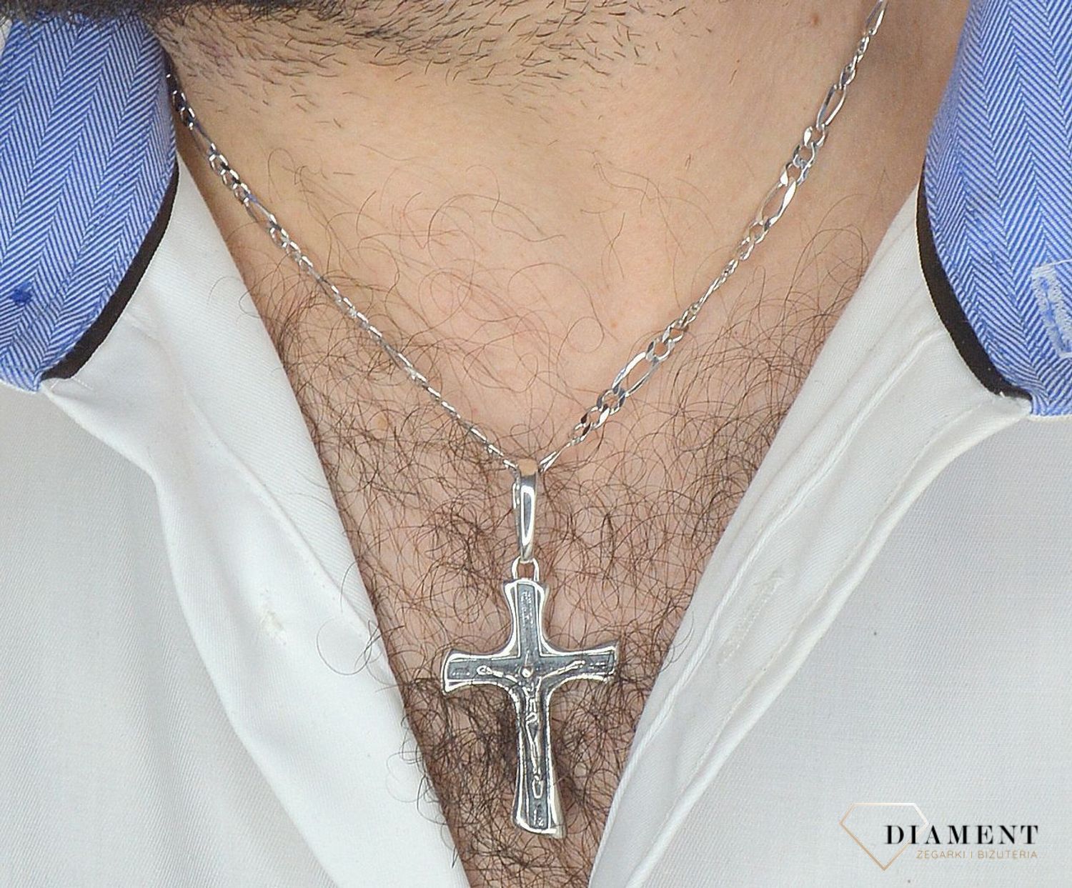 Zawieszka srebrna krzyżyk z wizerunkiem DIA-ZAW-1904-925.jpg