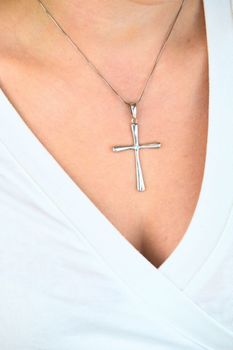 Srebrny krzyż zawieszka 925 gładki długi 5,5 cm – biżuteria sakralna (2).jpg