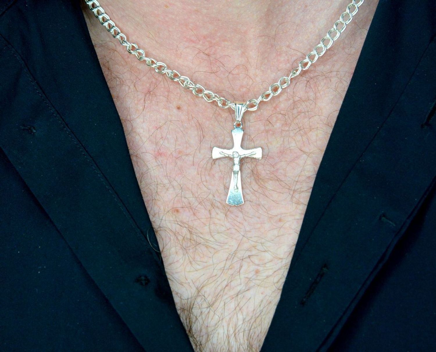 Zawieszka srebrna krzyż  z Jezusem 3,5 cm DIA-ZAW-1919-925. Srebrny krzyż. Srebrny krzyż z wizerunkiem. Krzyż srebrny zawieszka..jpg