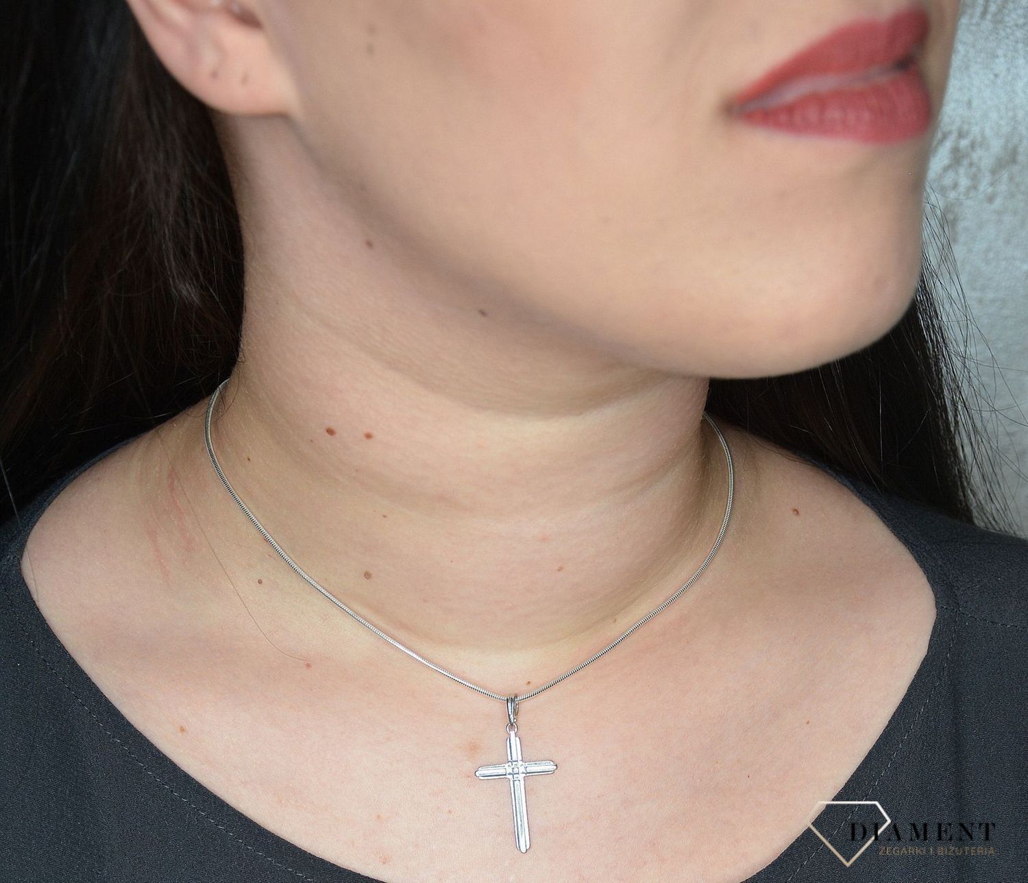 Zawieszka srebrna krzyżyk 4 cm DIA-ZAW-1930-925..jpg