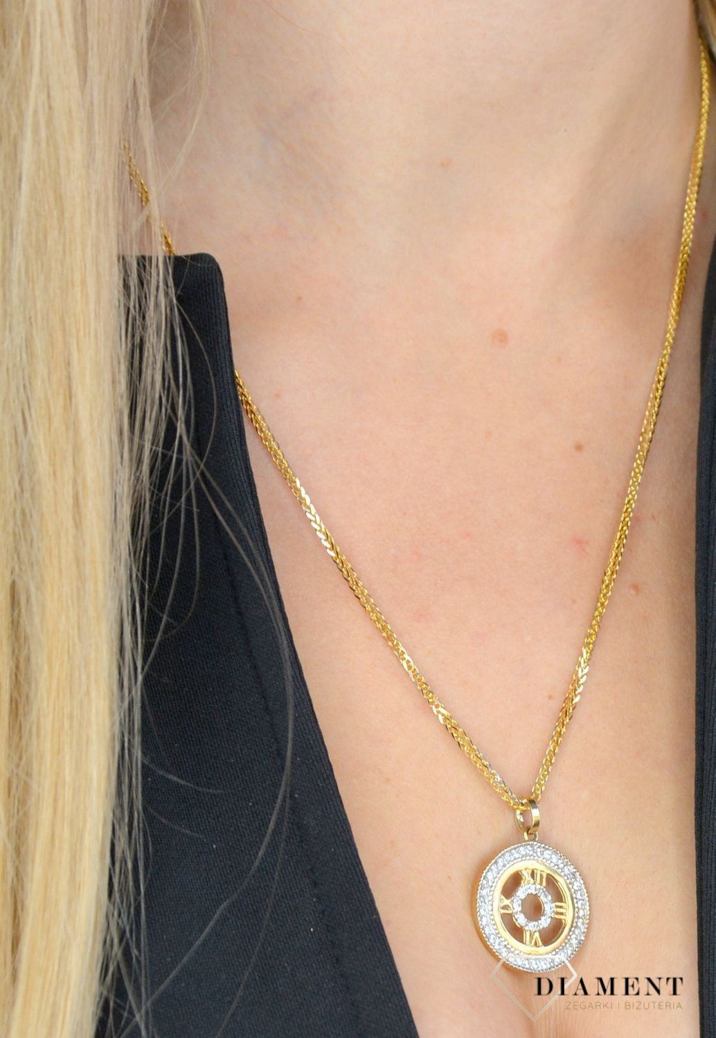 Złota zawieszka 333 koło z cyrkoniami i rzymskimi godzinami DIA-ZAW-1958-333.jpg