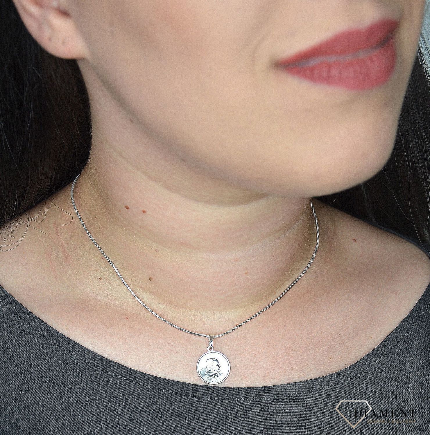 Zawieszka srebrna medalik Jan Paweł II DIA-ZAW-1963-925..jpg