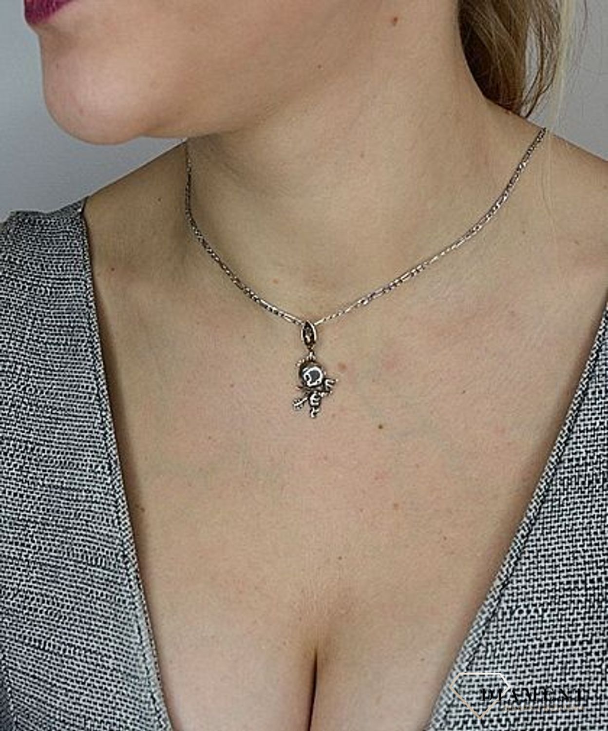 Zawieszka srebrna Amor z bursztynem DIA-ZAW-2458-bursztyn.jpg