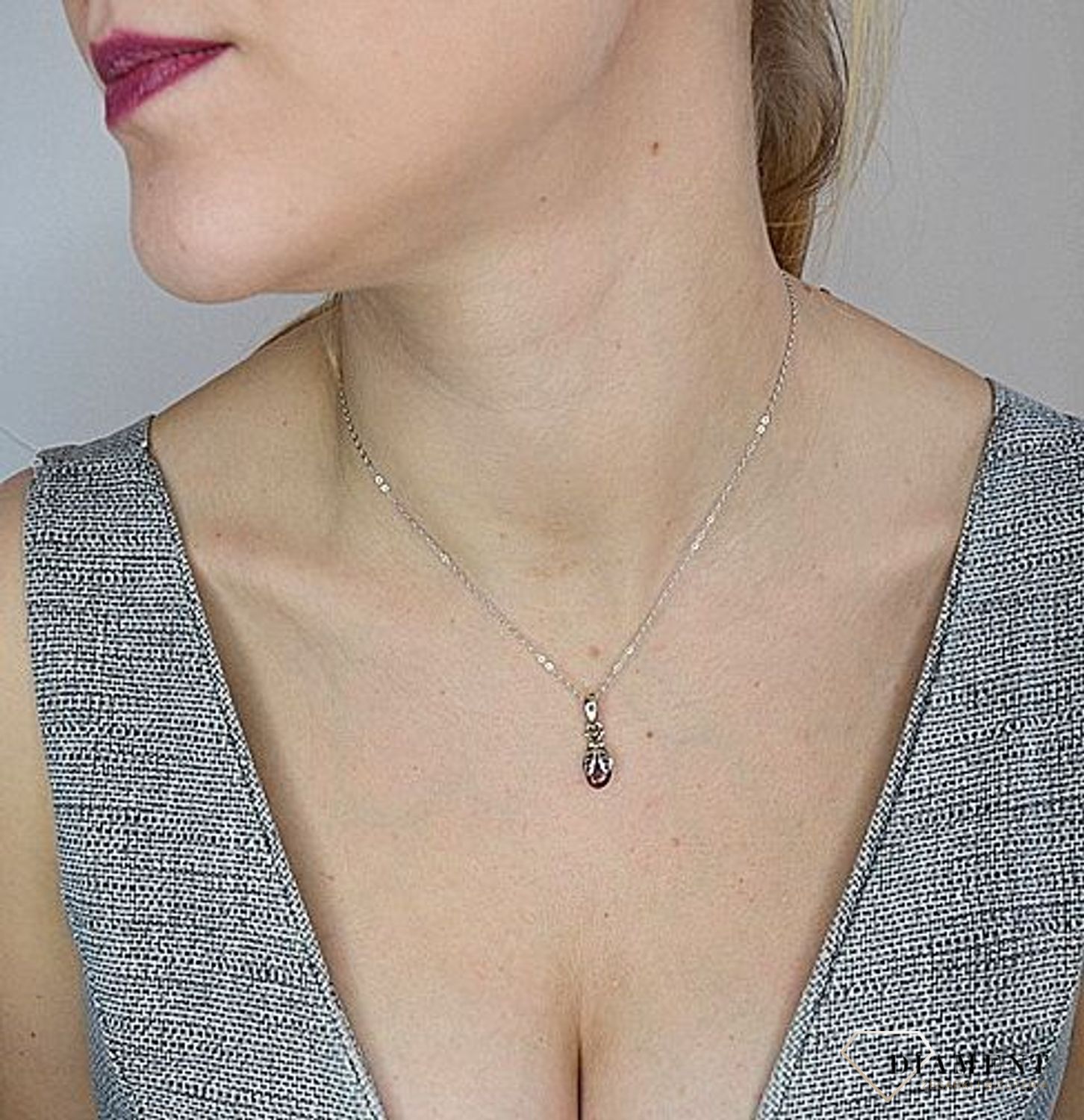 Zawieszka srebrna w kształcie biedronki z bursztynem DIA-ZAW-2467.jpg