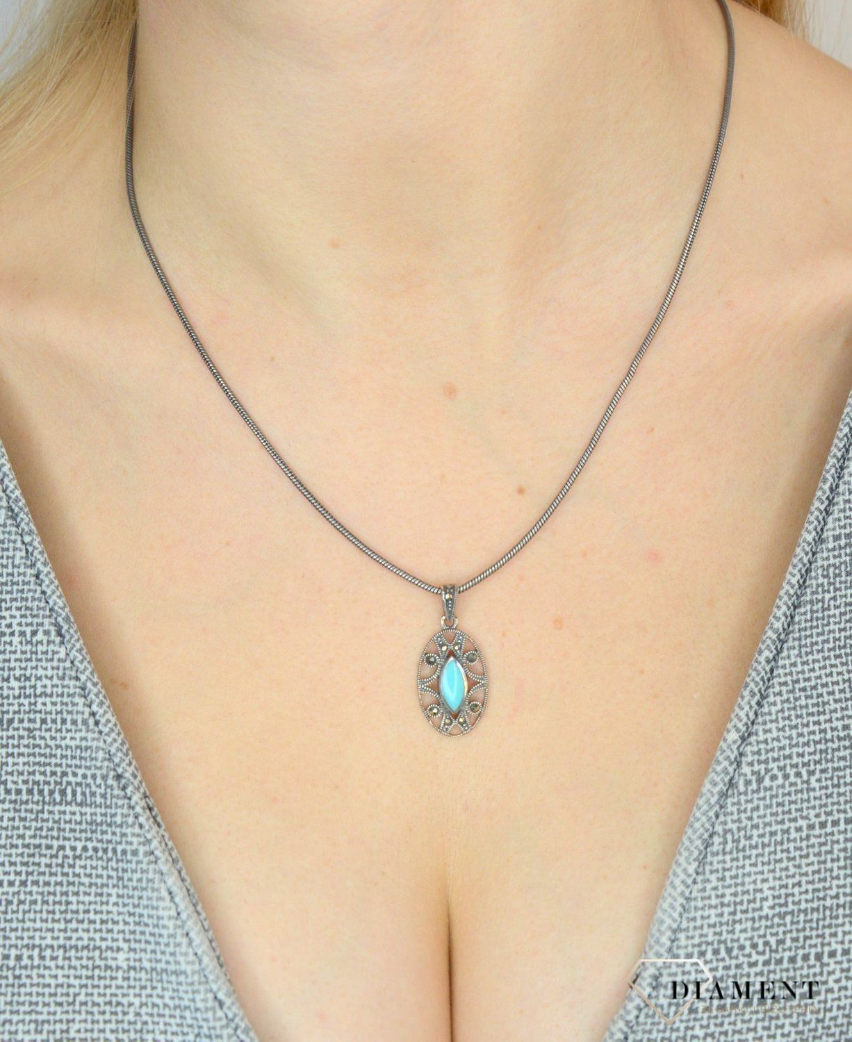 Srebrna zawieszka z markazytami i masą turkusową DIA-ZAW-2501-925.jpg