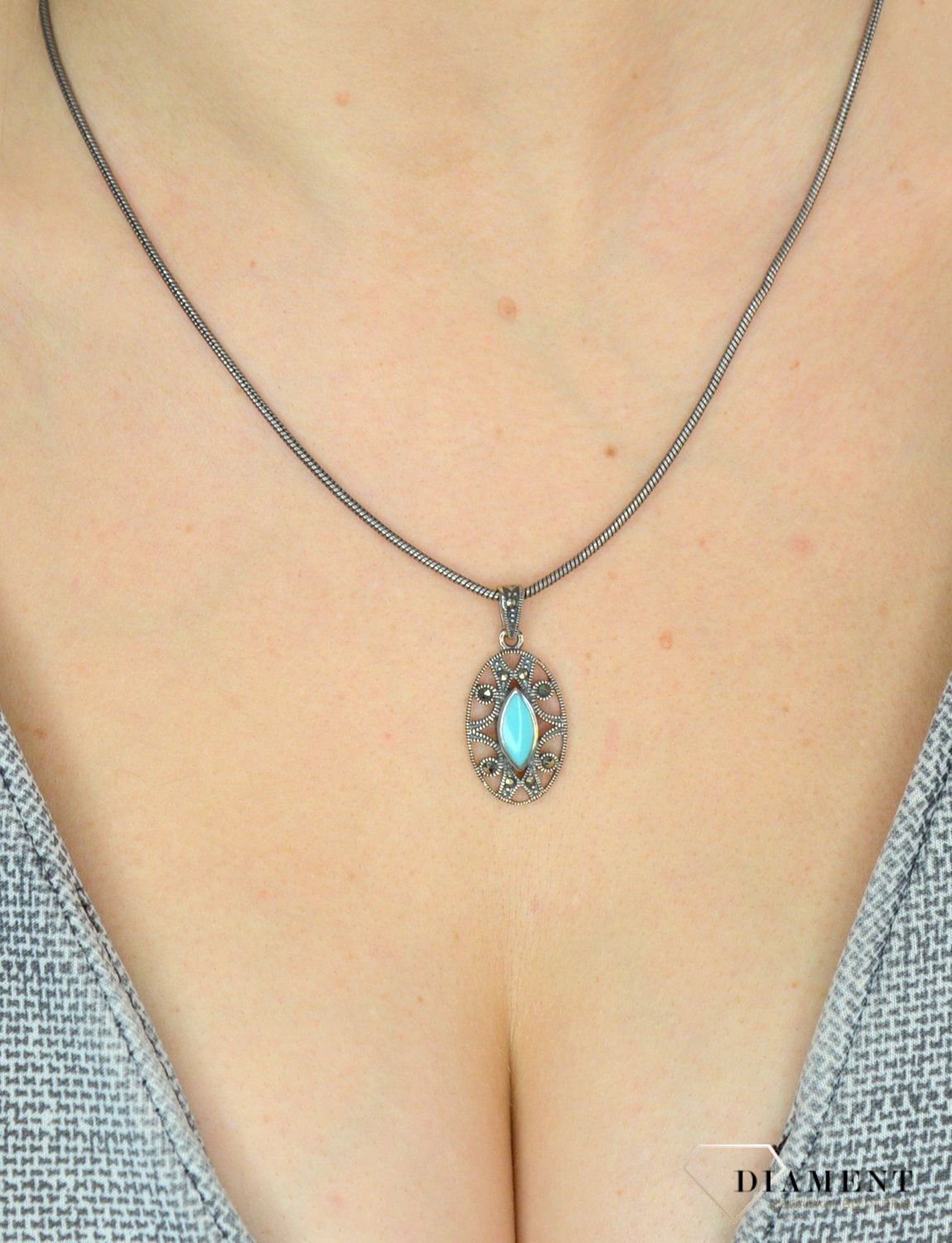 Srebrna zawieszka z markazytami i masą turkusową DIA-ZAW-2501-925.jpg