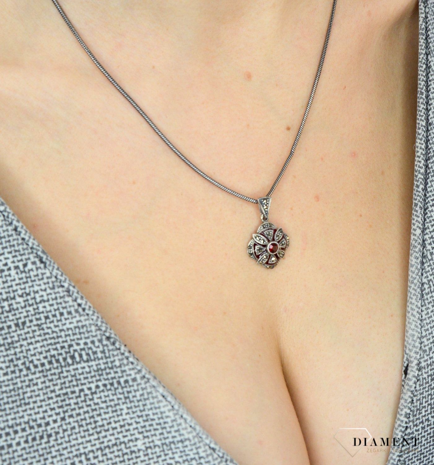 Srebrna zawieszka z markazytami DIA-ZAW-2502-925.jpg
