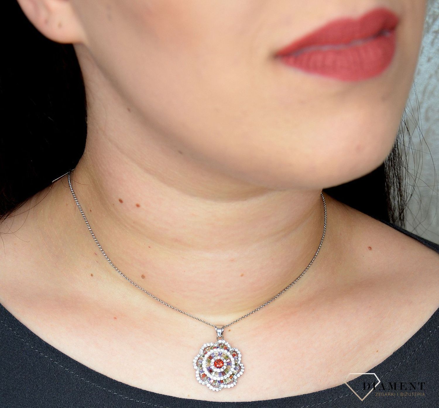 Srebrna zawieszka 925 wiszące kolorowe cyrkonie w kształcie kwiatka DIA-ZAW-2547-925.jpg