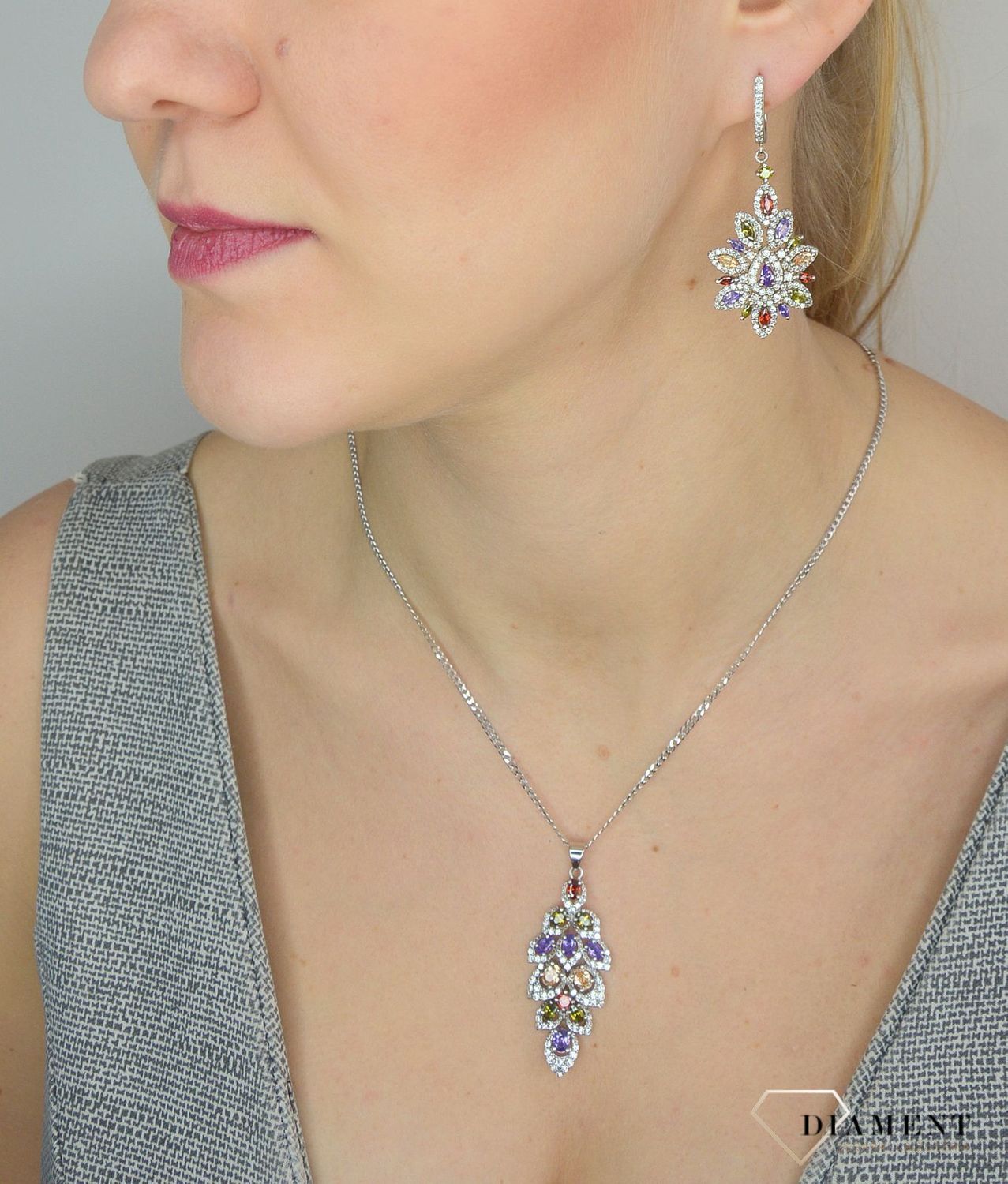 Srebrna zawieszka 925 z kolorowymi cyrkoniami DIA-KLC-2560-925.jpg