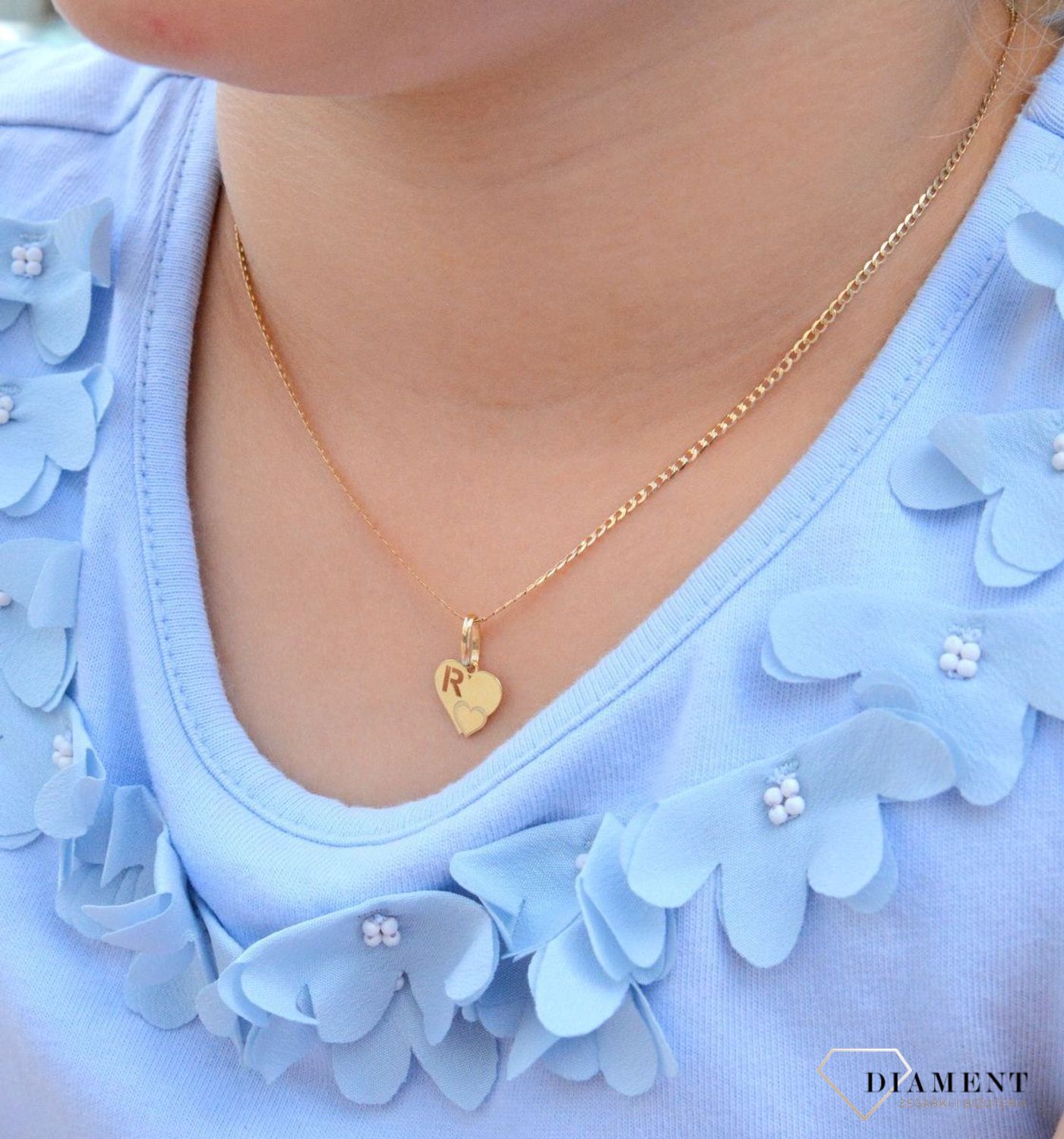 Złota zawieszka litera R 585 serce z literką R DIA-ZAW-2607R-585.jpg