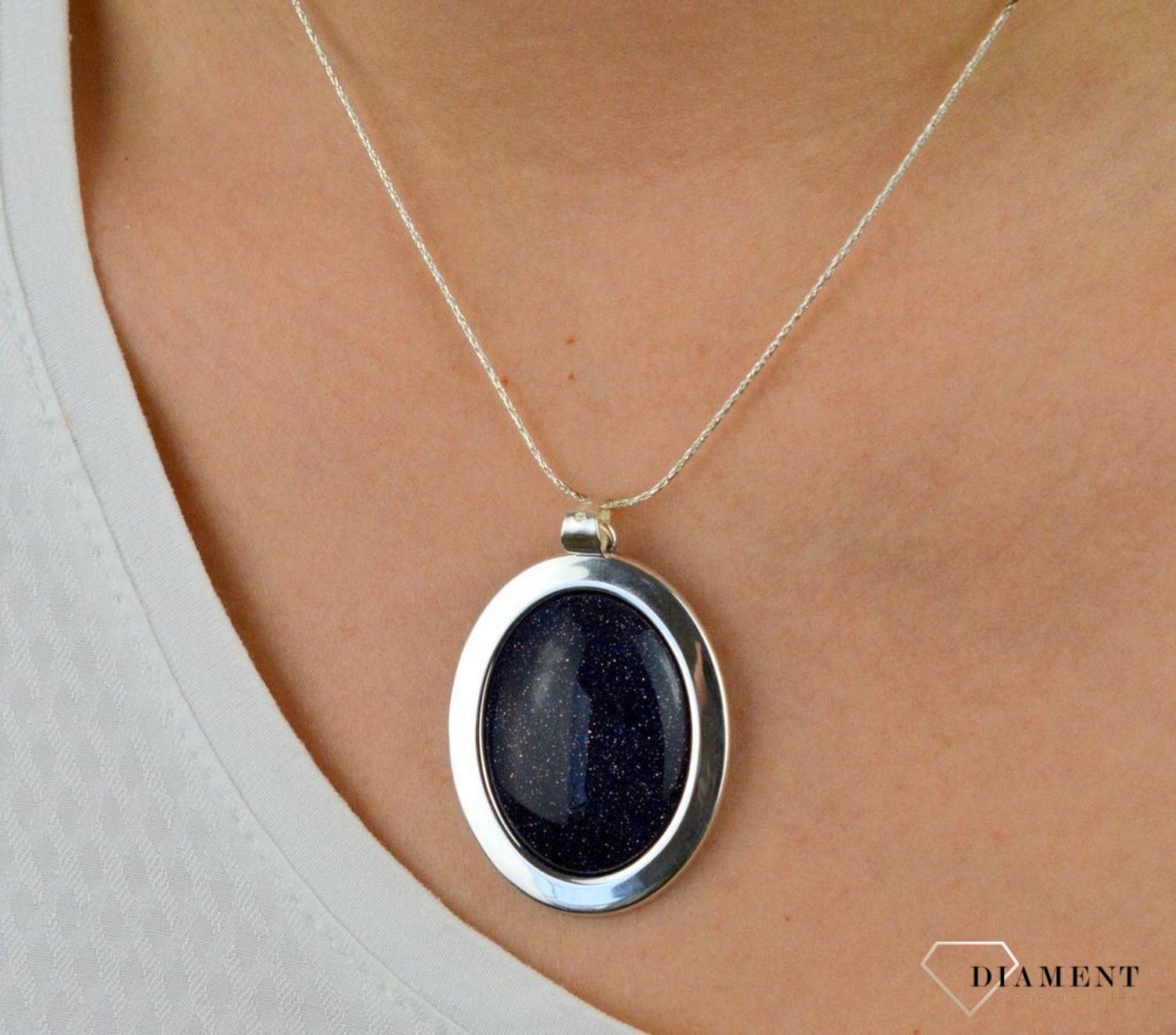 Srebrna zawieszka noc kairu DIA-ZAW-2930M-925.jpg