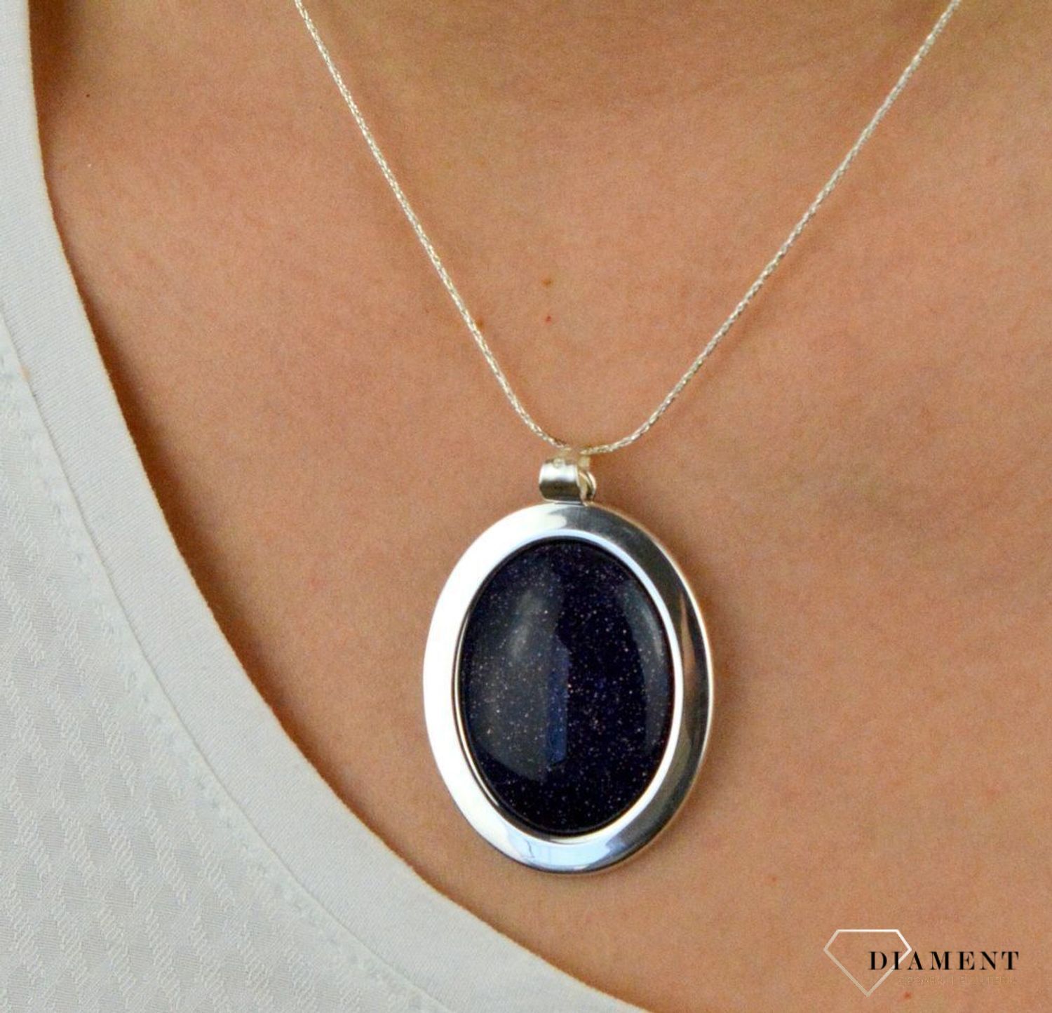 Srebrna zawieszka noc kairu DIA-ZAW-2930M-925.jpg