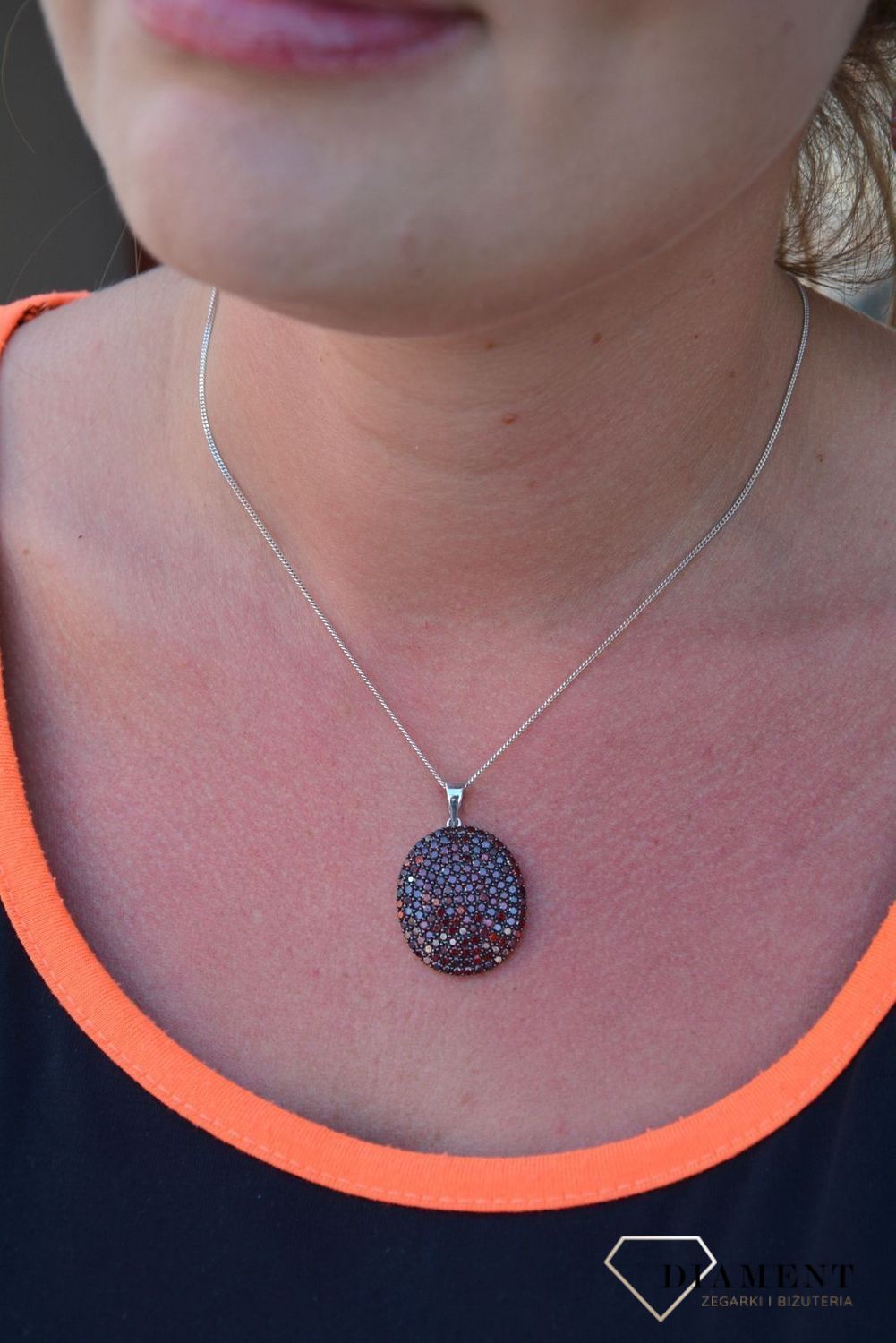 Zawieszka srebrna z czerwonymi cyrkoniami DIA-ZAW-2931-925.jpg