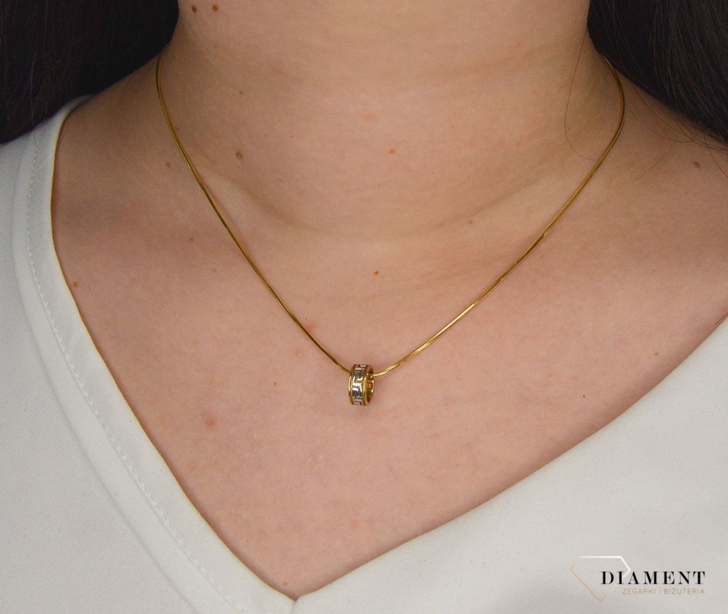 Złota zawieszka 333 kółko z drogą grecką białe złoto DIA-ZAW-2991-333.jpg