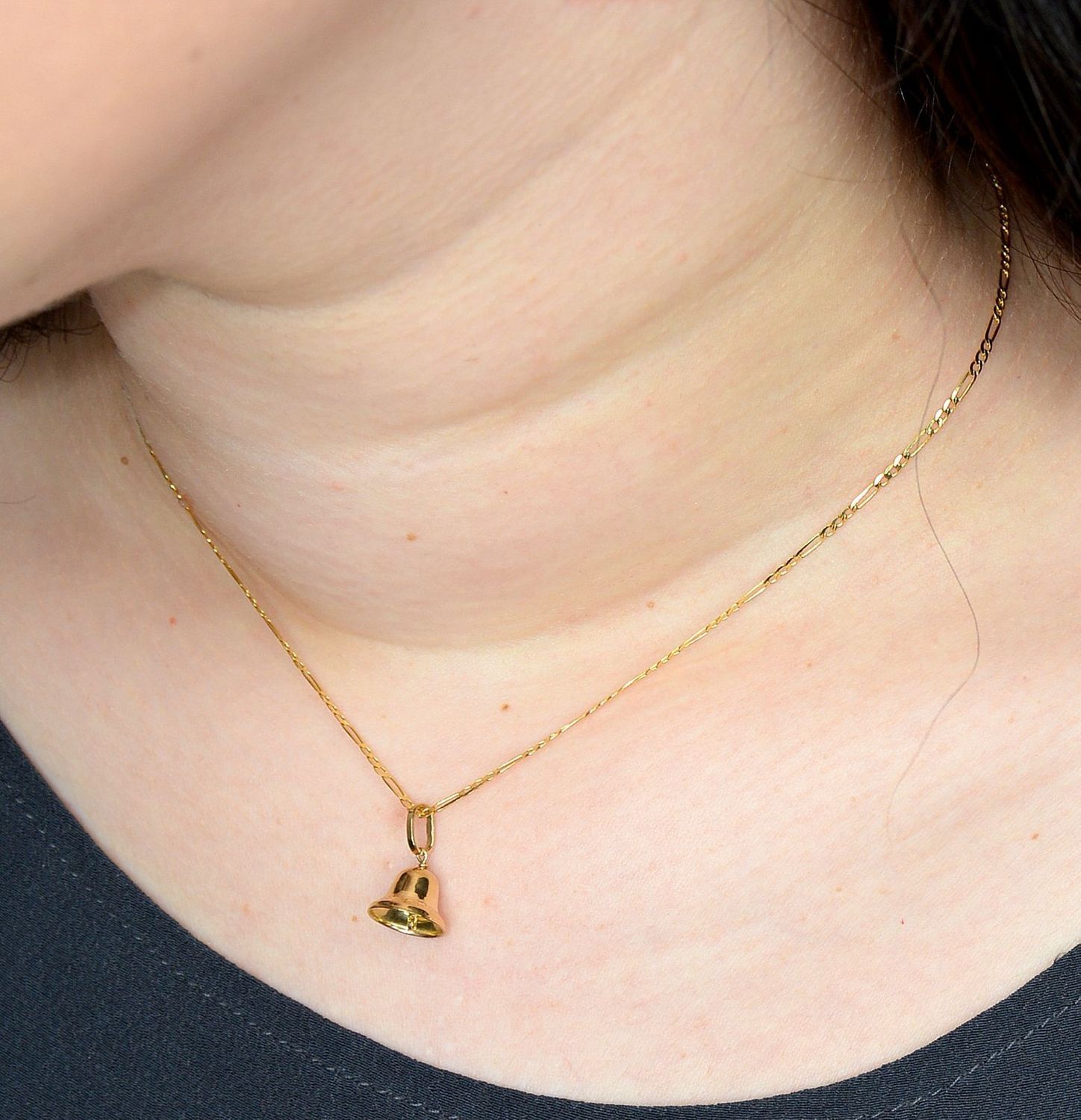 Złota zawieszka 333 dzwoneczek DIA-ZAW-3018-333.jpg