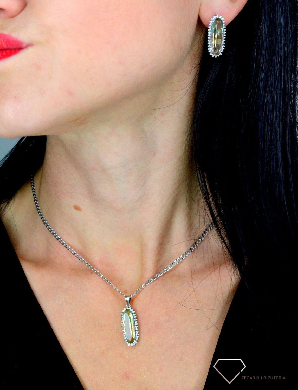 Srebrna zawieszka Swarovski zielony DIA-ZAW-3087-925.jpg